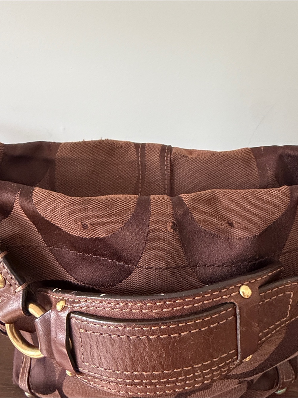 Coach Brown Signature Canvas Hobo Shoulder Bag with Gold Hardware - Picture 2 of 6